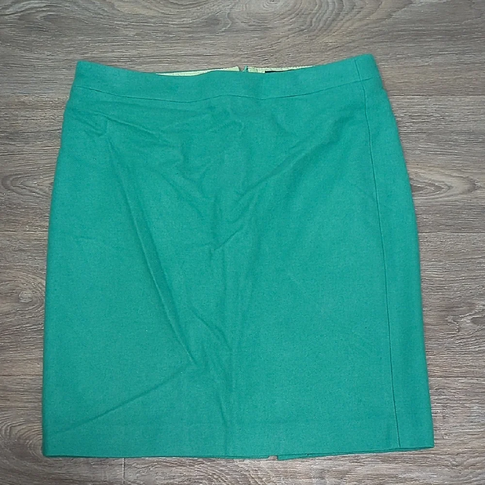 EUC J.Crew Green Women's Wool Skirt